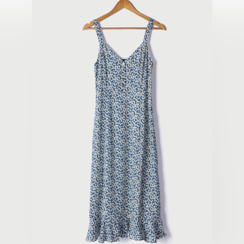 Lulus darling daisies blue floral midi dress